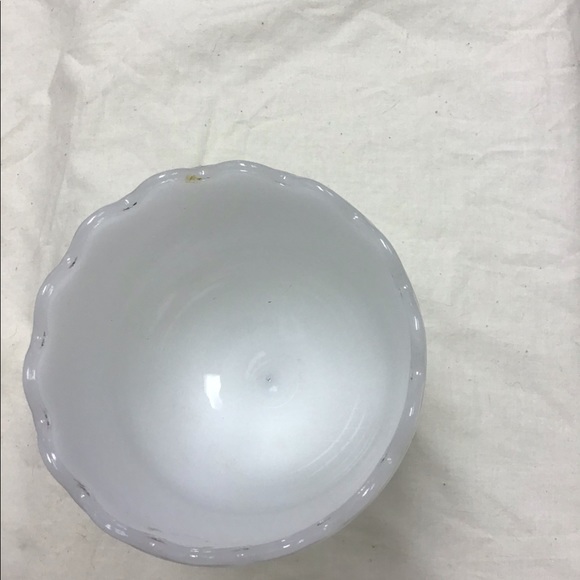 Vntge Milk Glass Goblet. Final at $7.00. - Picture 6 of 7